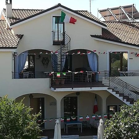 Ferienwohnung Casa Di Livia SantʼAnna Arresi Exterior foto