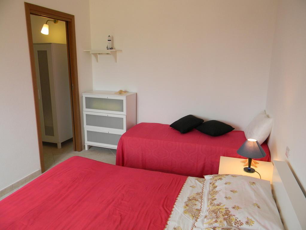 Ferienwohnung Casa Di Livia SantʼAnna Arresi Exterior foto